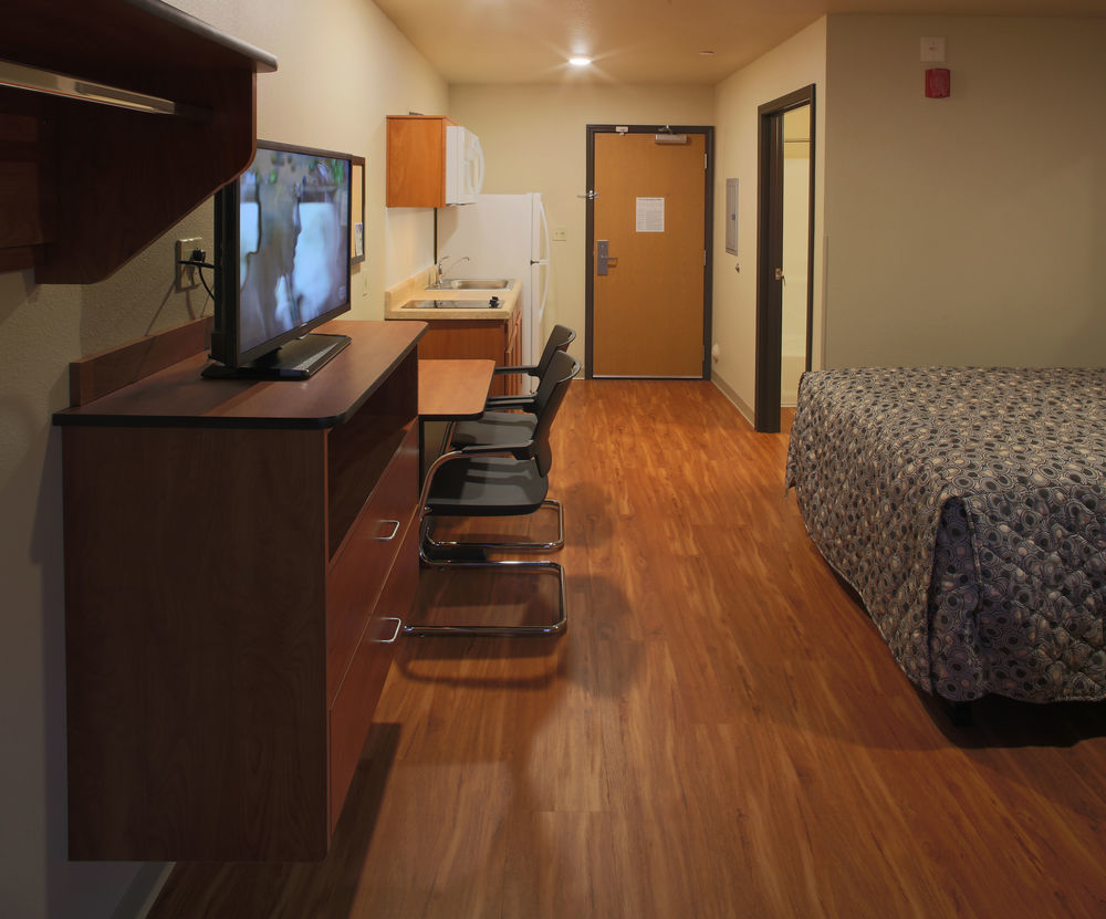 Woodspring Suites Hobbs Air Base City Екстер'єр фото